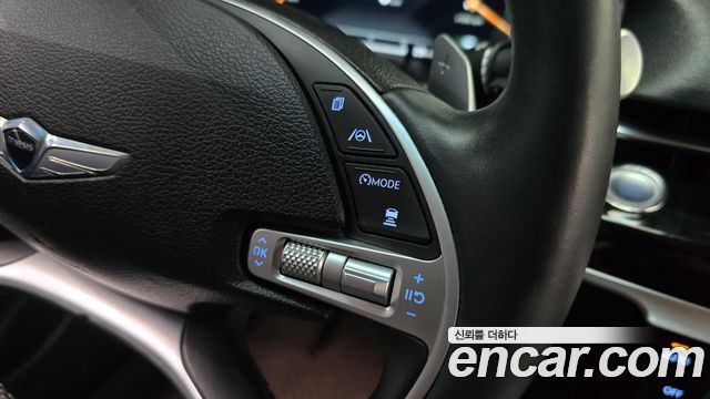 Genesis G80 2021 — photo 31