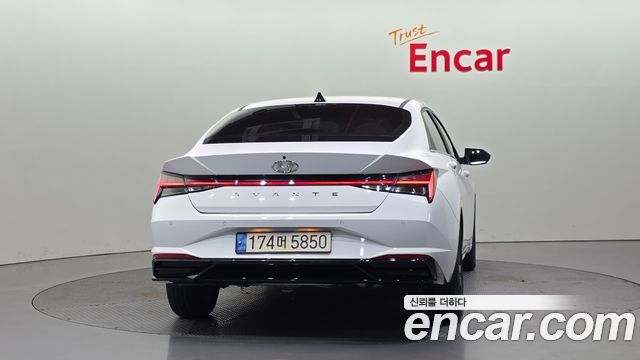 Hyundai AVANTE 2023 — photo 4