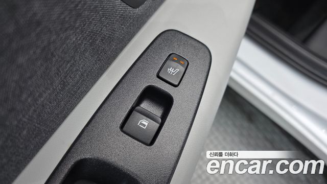 Hyundai AVANTE 2023 — photo 23