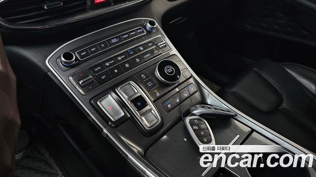 Hyundai Santafe 2021 — photo 9