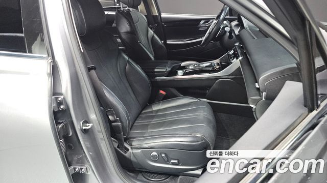 Genesis GV80 2021 — photo 17