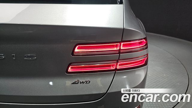 Genesis GV80 2021 — photo 9