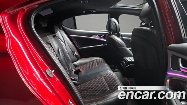 Genesis G70 2018 — photo 11