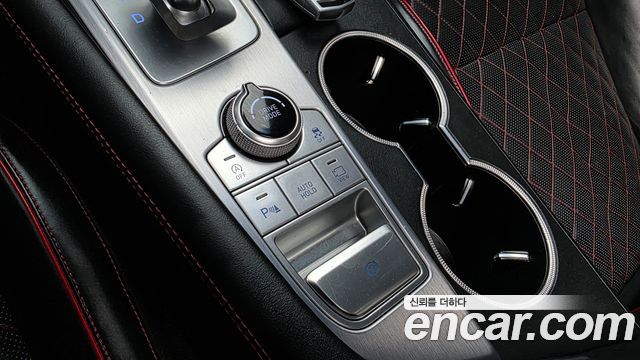 Genesis G70 2018 — photo 19