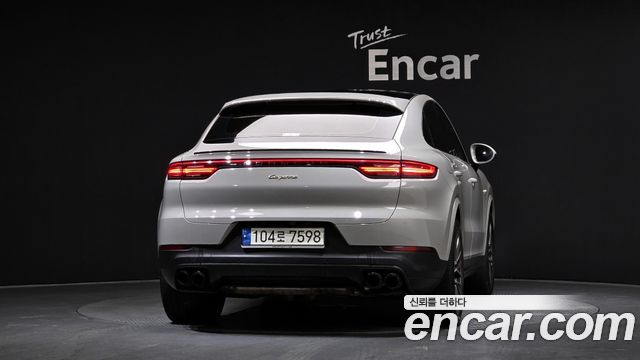 Porsche Cayenne 2021 — photo 4