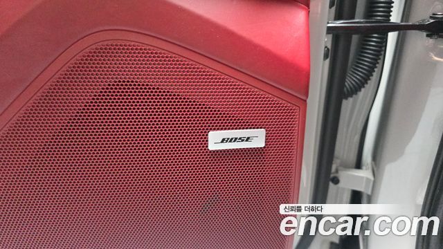 Porsche Cayenne 2021 — photo 29