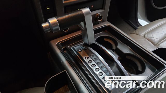 Hummer H2 2004 — photo 9