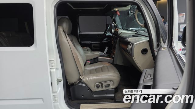 Hummer H2 2004 — photo 12