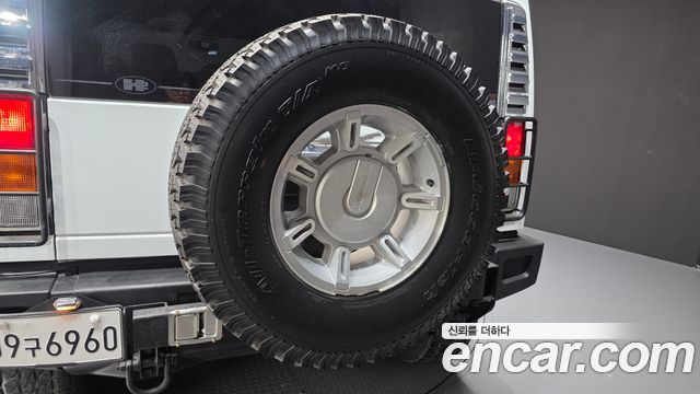 Hummer H2 2004 — photo 20