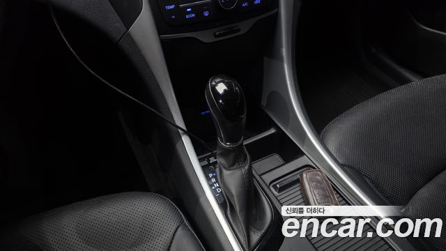 Hyundai Sonata 2014 — photo 9