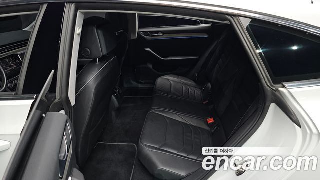Volkswagen Arteon 2019 — photo 17