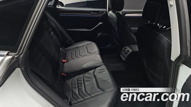 Volkswagen Arteon 2019 — photo 24