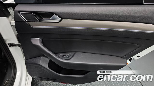 Volkswagen Arteon 2019 — photo 14