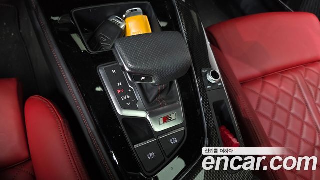 Audi S4 2021 — photo 12