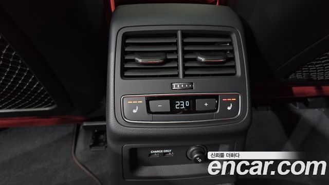 Audi S4 2021 — photo 31