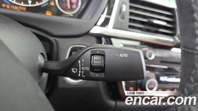 BMW 4-Series 2018 — photo 28