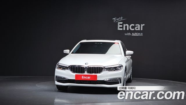 BMW 5-Series 2018 — photo 3