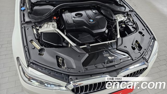 BMW 5-Series 2018 — photo 6