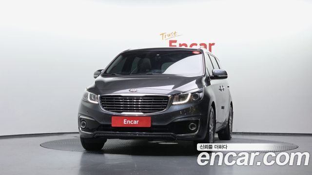 Kia Canival 2018 — photo 3