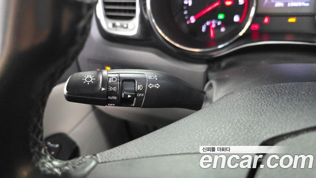 Kia Canival 2018 — photo 26