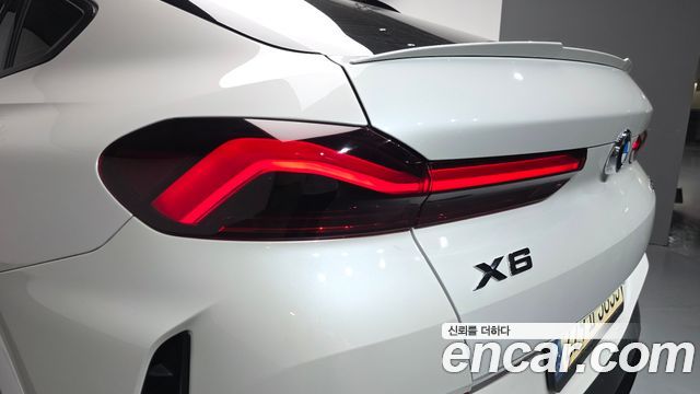 BMW X6 2022 — photo 9