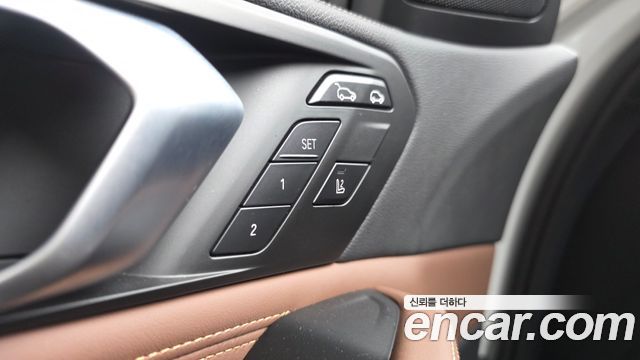 BMW X6 2022 — photo 31