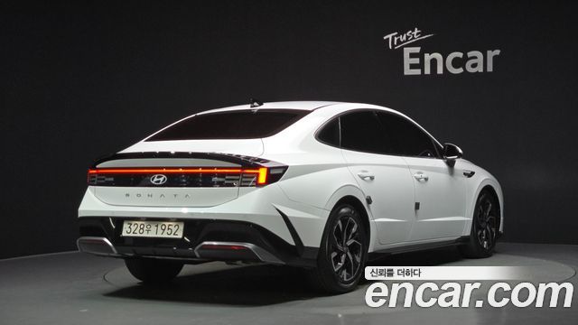 Hyundai Sonata 2025 — photo 2