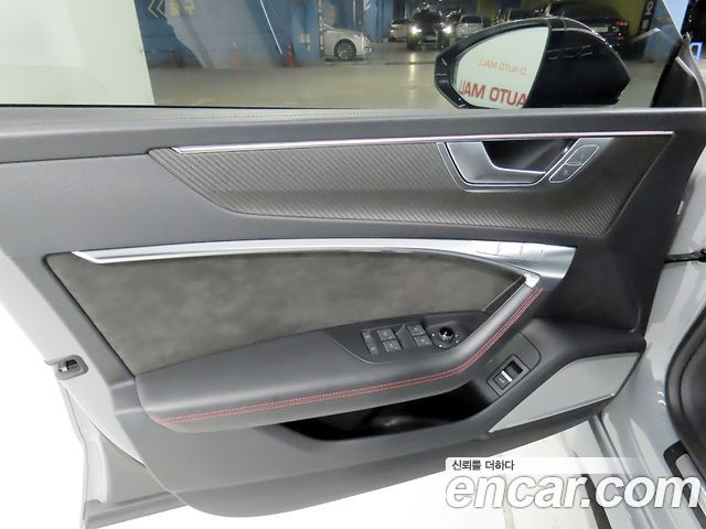 Audi RS7 2021 — photo 14