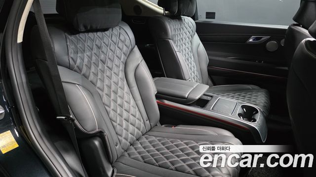 Genesis GV80 2023 — photo 17