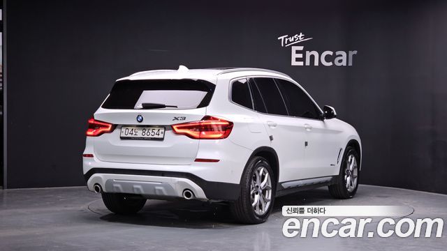 BMW X3 2018 — photo 2