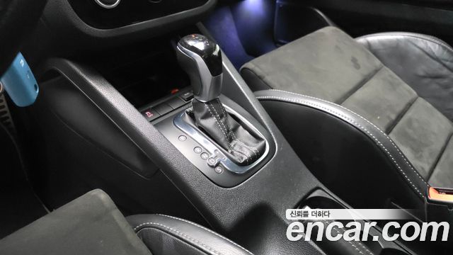 Volkswagen Scirocco 2014 — photo 12