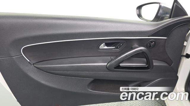 Volkswagen Scirocco 2014 — photo 15