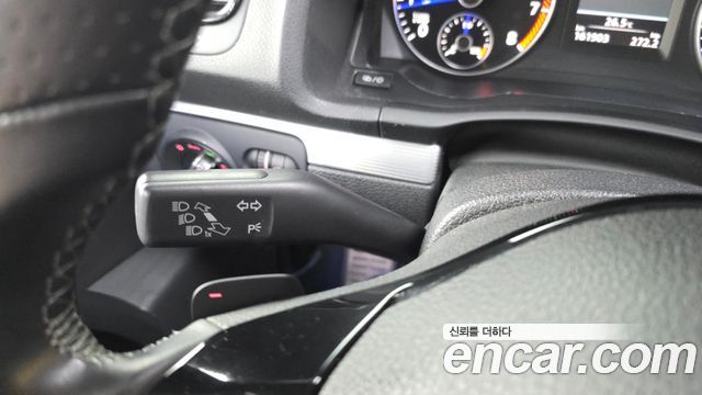 Volkswagen Scirocco 2014 — photo 30