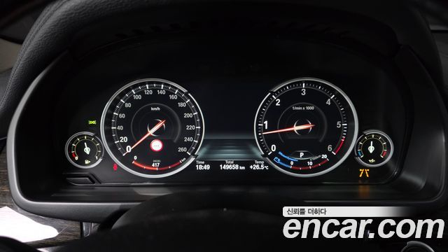 BMW X6 2018 — photo 11