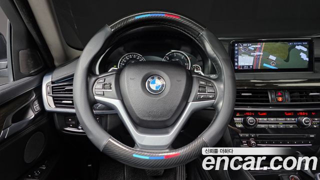 BMW X6 2018 — photo 20