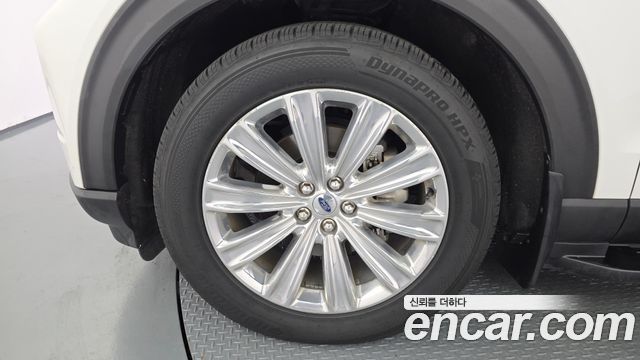 Ford Explorer 2020 — photo 5