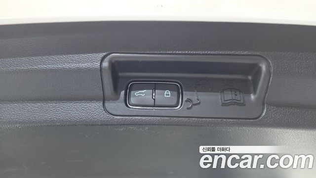 Ford Explorer 2020 — photo 31