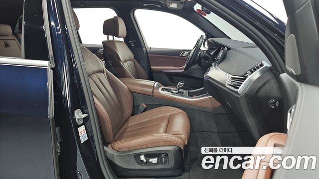 BMW X5 2020 — photo 13