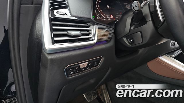 BMW X5 2020 — photo 29