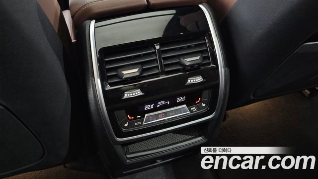 BMW X5 2020 — photo 30