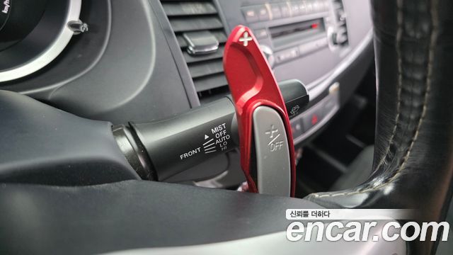 Mitsubishi Lancer Evolution 2010 — photo 15
