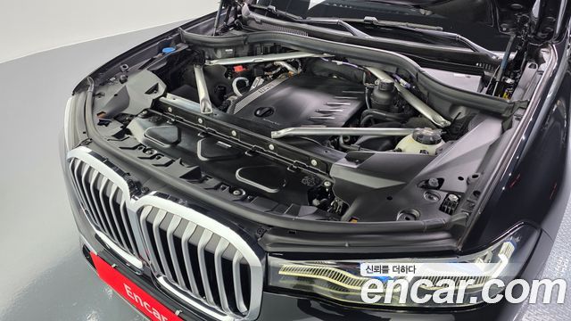 BMW X7 2022 — photo 6