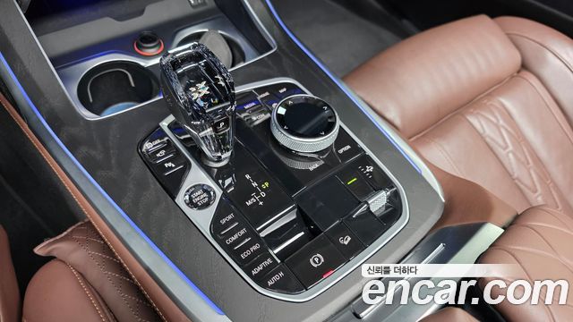 BMW X7 2022 — photo 9