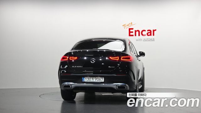 Mercedes-Benz GLE-Class 2021 — photo 4