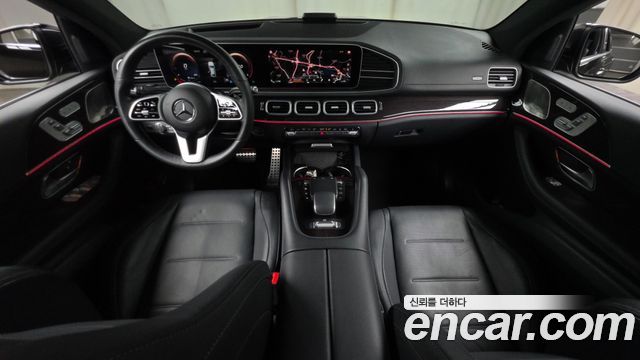 Mercedes-Benz GLE-Class 2021 — photo 10