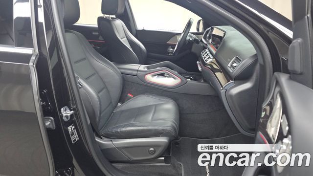 Mercedes-Benz GLE-Class 2021 — photo 17