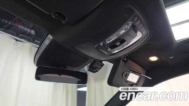 Mercedes-Benz GLE-Class 2021 — photo 30