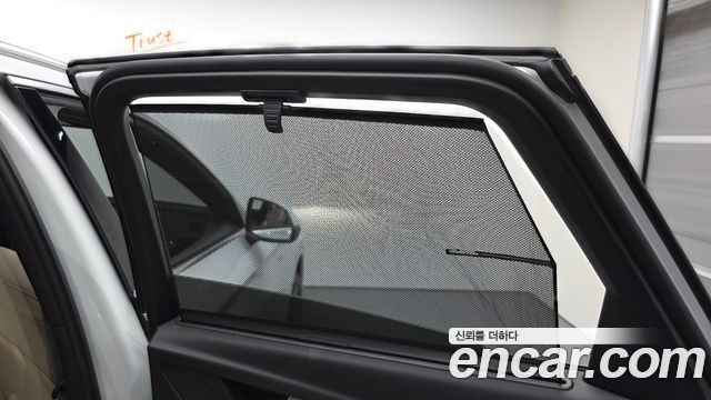 Audi Q5 2023 — photo 37