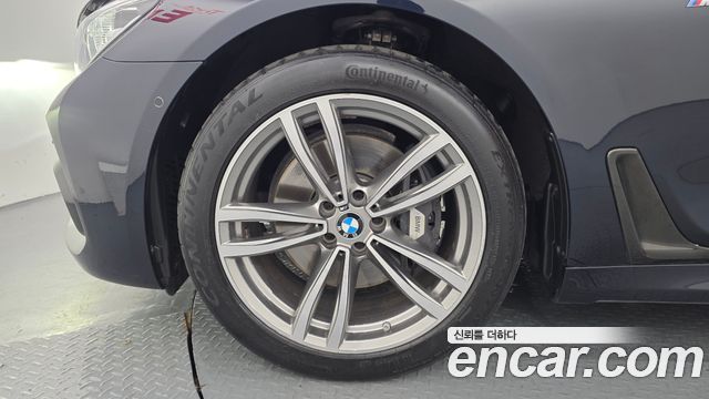BMW 7-Series 2016 — photo 5