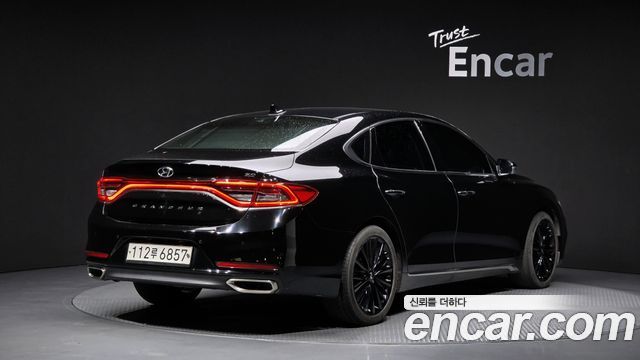Hyundai Grandeur 2017 — photo 2